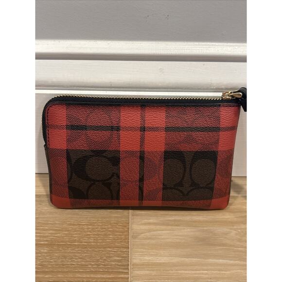 Coach Corner Zip Wristlet In Signature Canvas With Field Red Plaid Print New - Picture 8 of 13